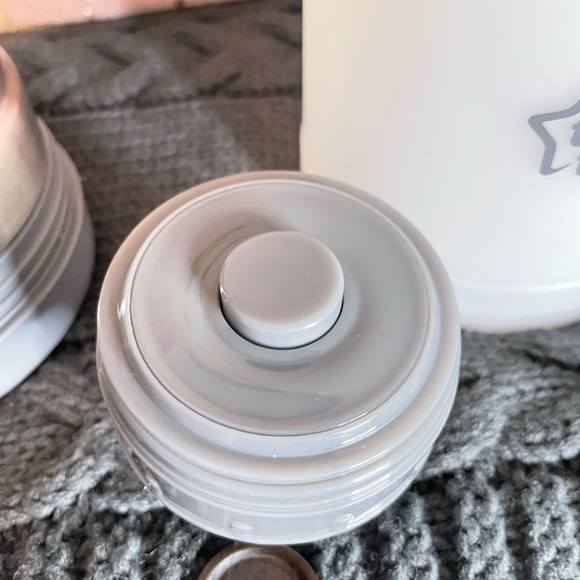 Tommee Tippee On The Go Bottle Warmer - Picture 7 of 7